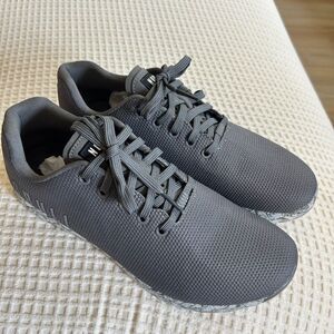 NOBULL sf trainer low men gray shoes